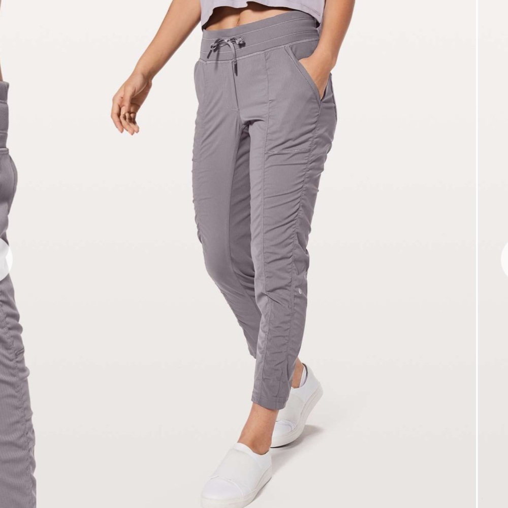 Lululemon Street To Studio Pant II *Unlined 28" in Magnum, size 14